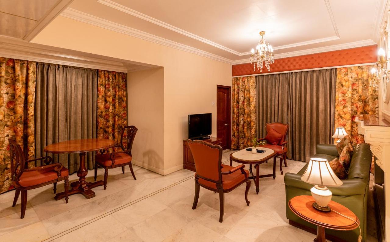 Hotel Hardeo Nagpur Exterior photo