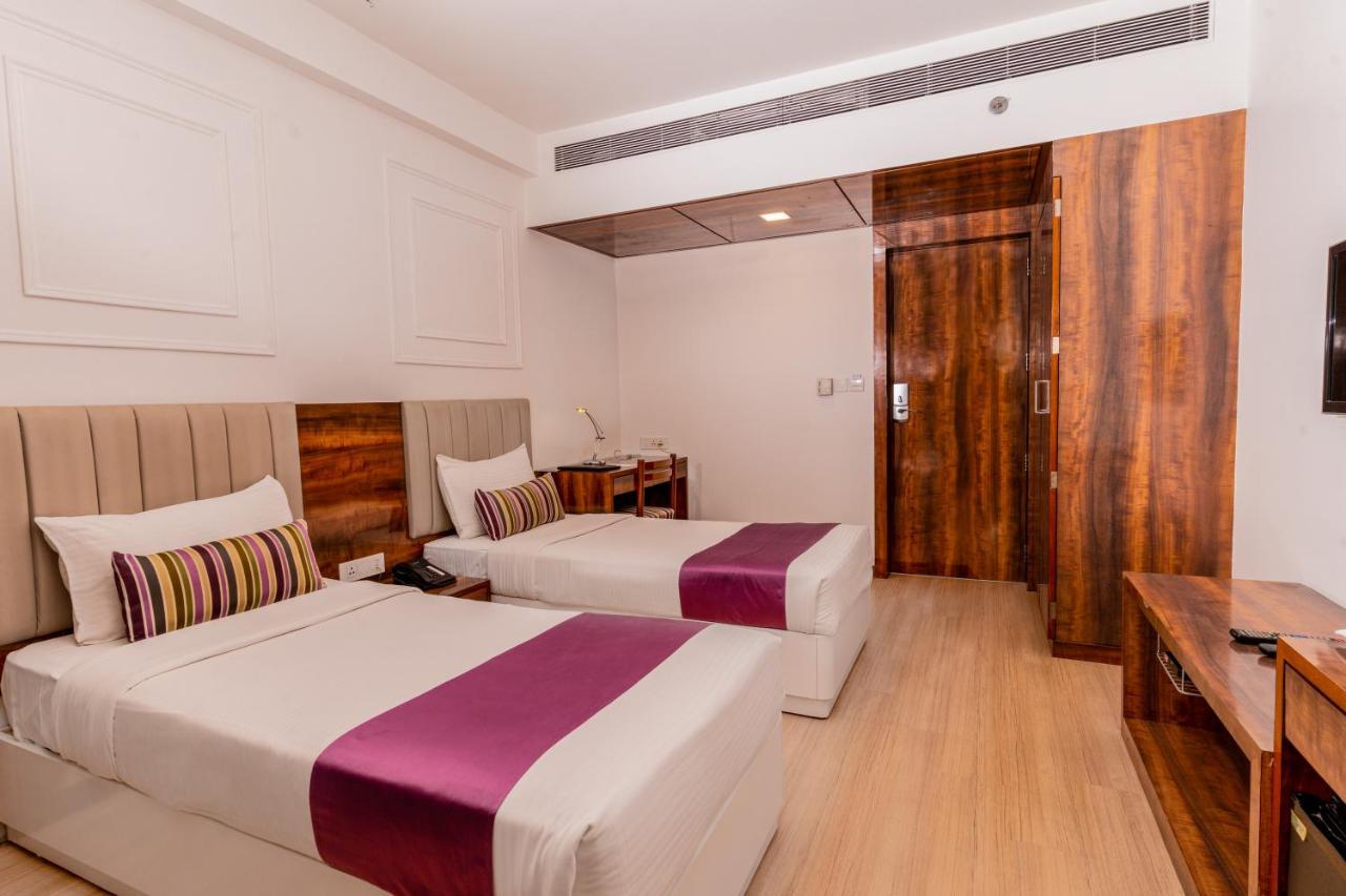 Hotel Hardeo Nagpur Exterior photo
