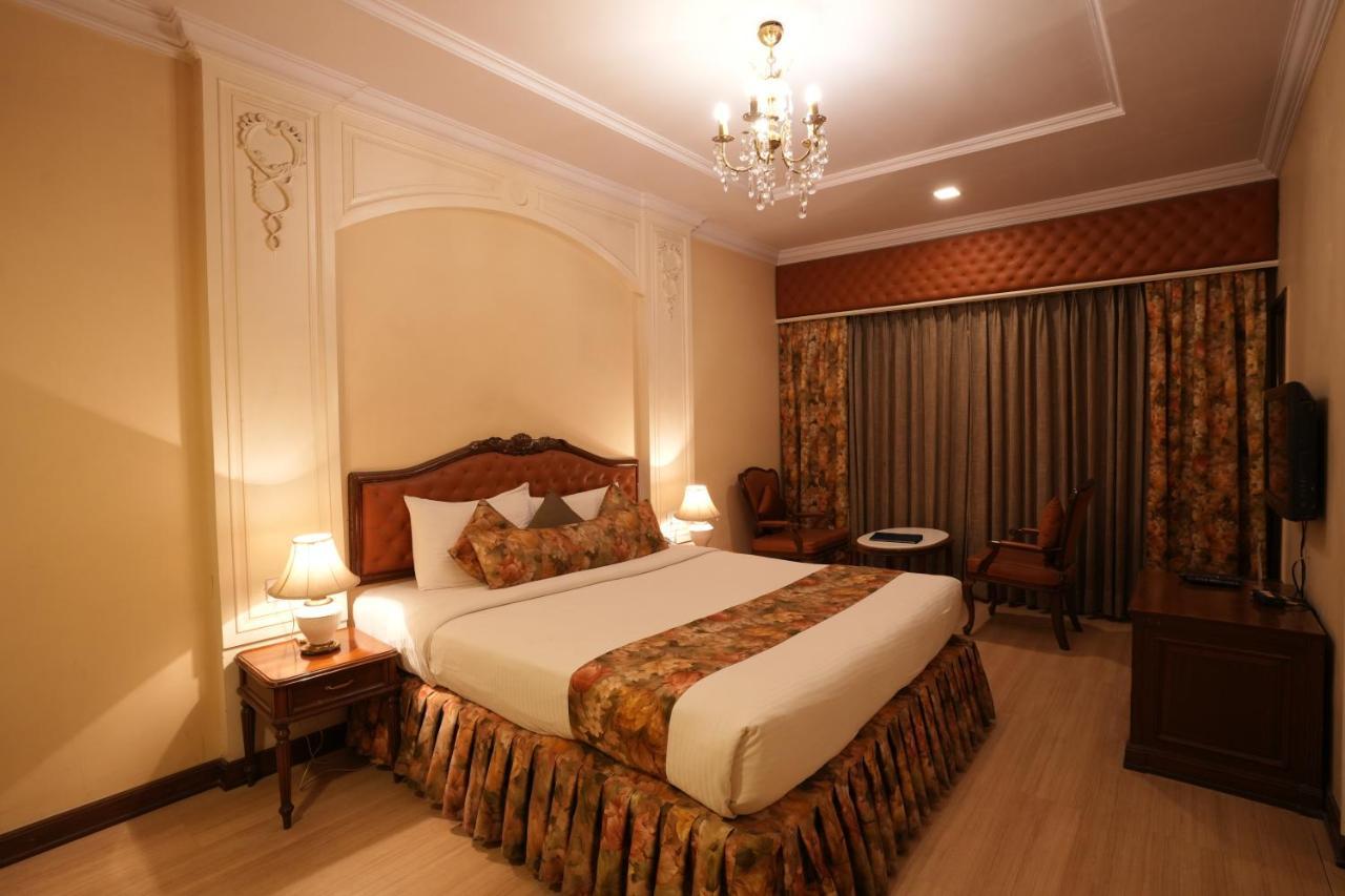 Hotel Hardeo Nagpur Exterior photo