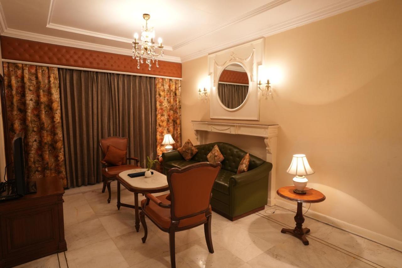 Hotel Hardeo Nagpur Exterior photo