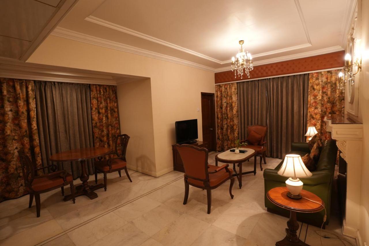 Hotel Hardeo Nagpur Exterior photo